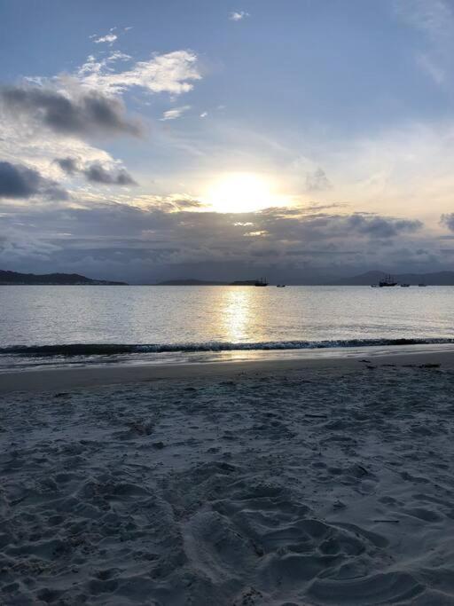 Seja Bem-vindo Ao Seu Refugio A Beira-mar! * Florianopolis