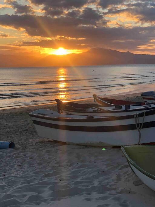 Seja Bem-vindo Ao Seu Refugio A Beira-mar! Apartamento Florianopolis
