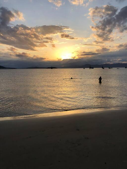Seja Bem-vindo Ao Seu Refugio A Beira-mar!